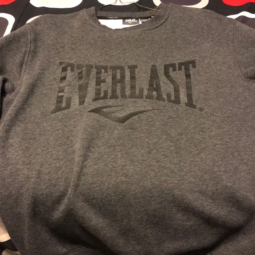 Men’s sweater